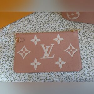 Louis Vuitton Empreinte Monogram Giant Neverfull Pochette Trianon Pink Cream